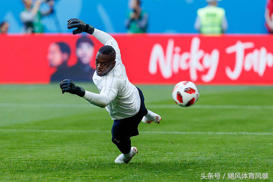 世界杯哪支球队带了4个门将,这届世界杯哪个队门将最出色