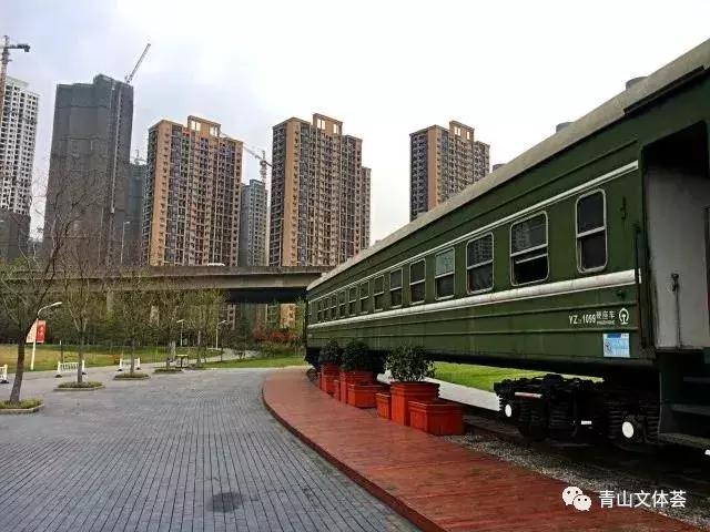 戴家湖附近足球场,戴家湖公园足球场免费吗