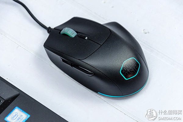 酷冷至尊mm711鼠标到底怎样,酷冷至尊鼠标mm831评测