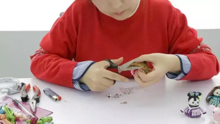 羽毛球变公仔,羽毛球造型玩偶