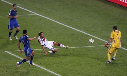 瞬间定格成永恒的画面,世界杯十大令人震撼时刻