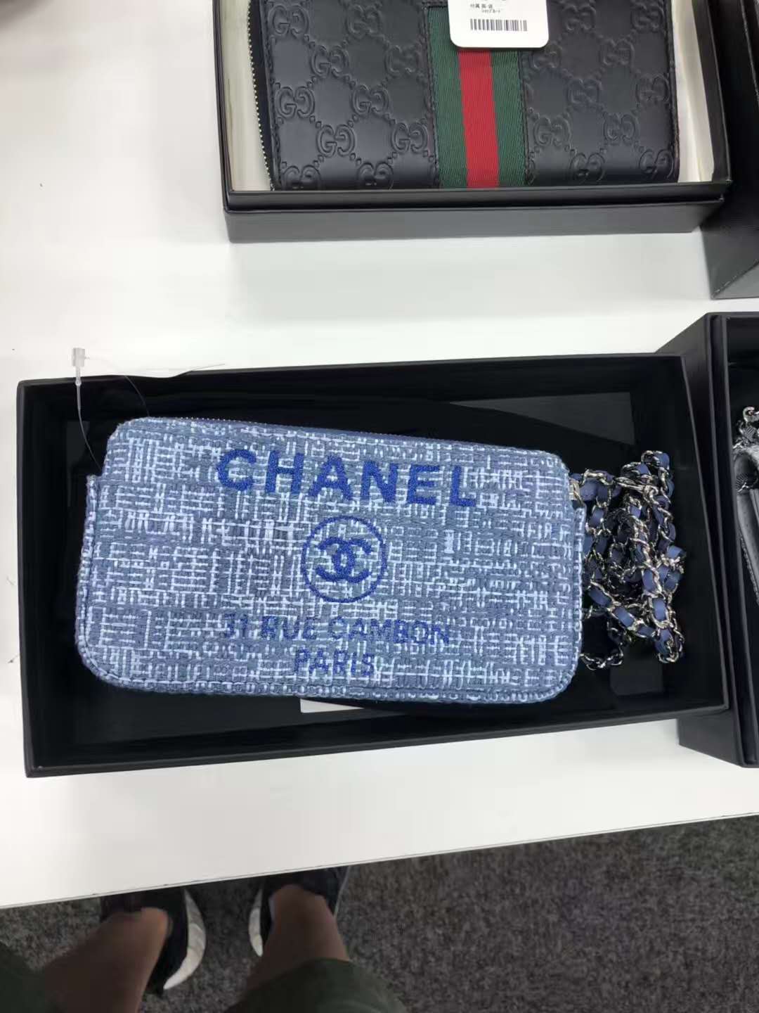 直播卖中古包,lv中古包去哪里卖能获得高价