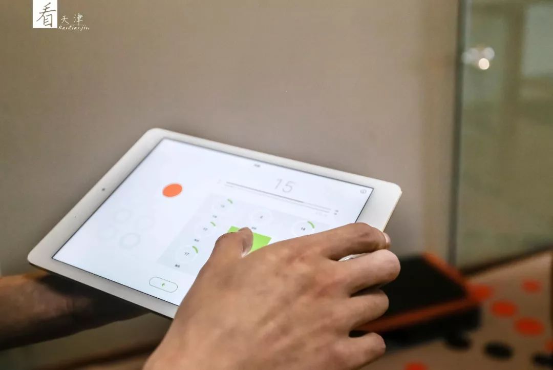 ems健身黑科技动作,ems健身黑科技上课视频