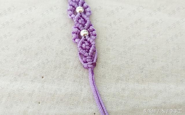 红绳小花手链编法,清新小花红绳手链编织