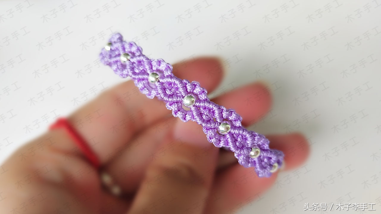 红绳小花手链编法,清新小花红绳手链编织