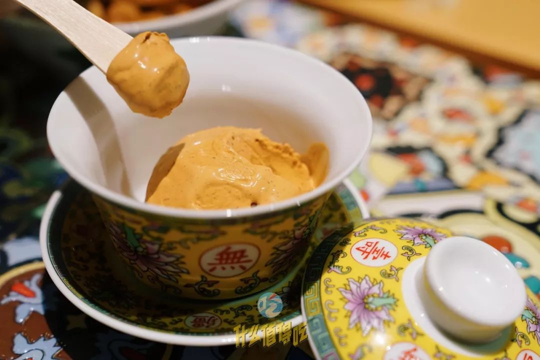 香菜年糕牛肝菌|北京今夏30种奇怪口味冰淇淋