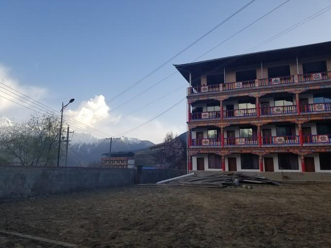 *藏西**，我历经十里桃花劫，只为寻心之所往