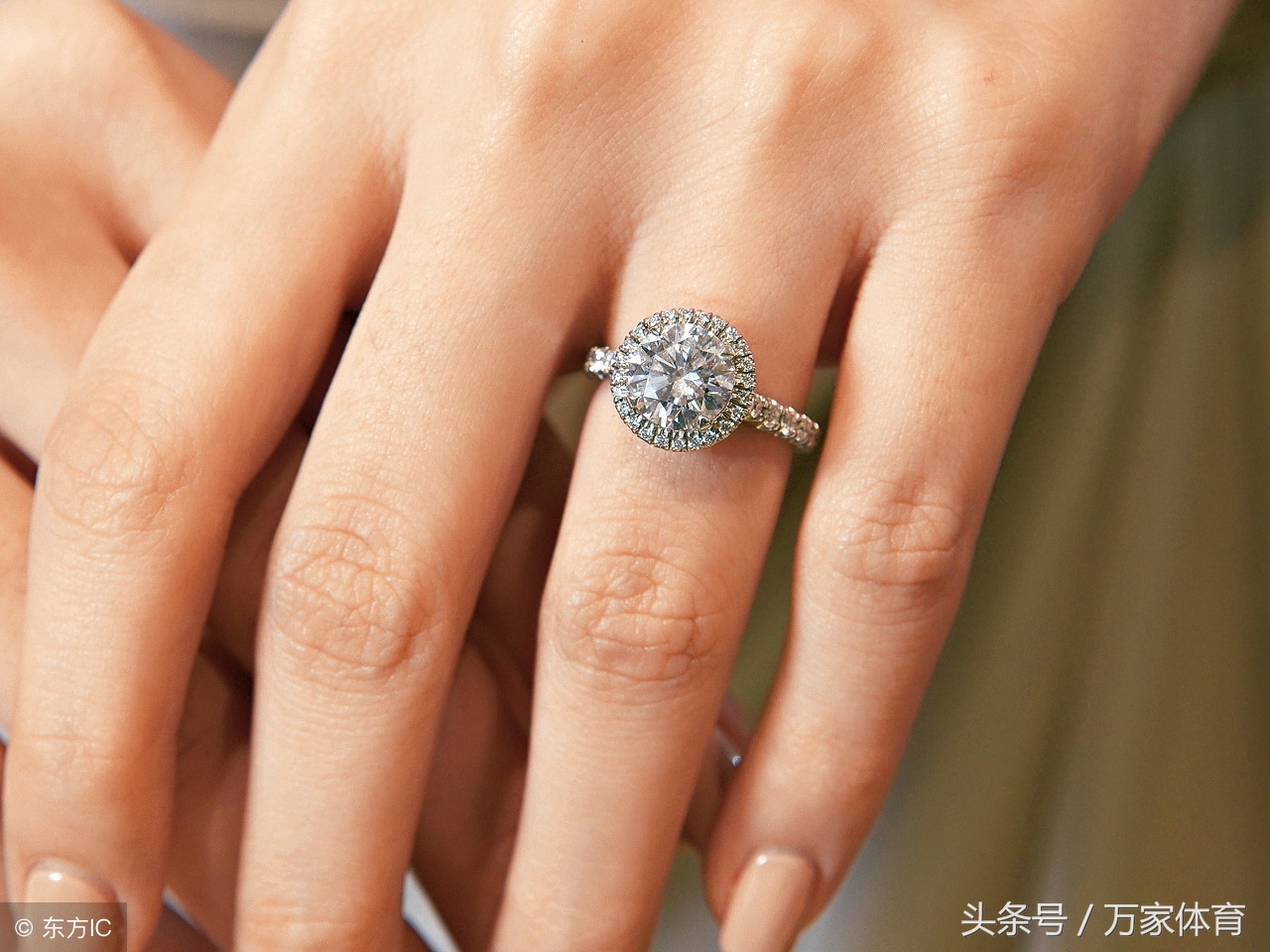 来中超踢球,来中超