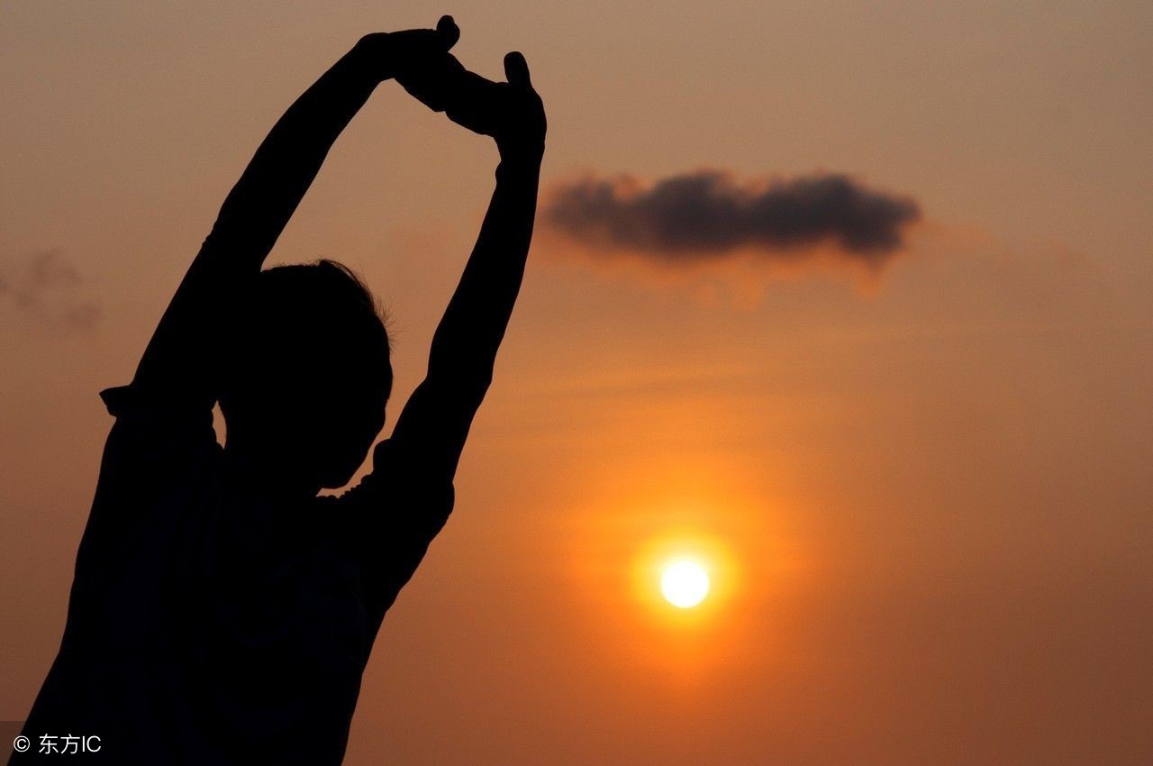 更年期提前的预兆是什么,专家提醒更年期有4件事