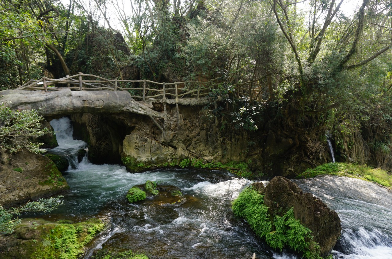 多彩贵州行——黄果树风景区之灵魂玲珑秀美“天星桥”