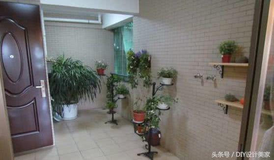 老婆硬要在卧室里面装床幔，一进卧室我愣了，网友：起床太难了