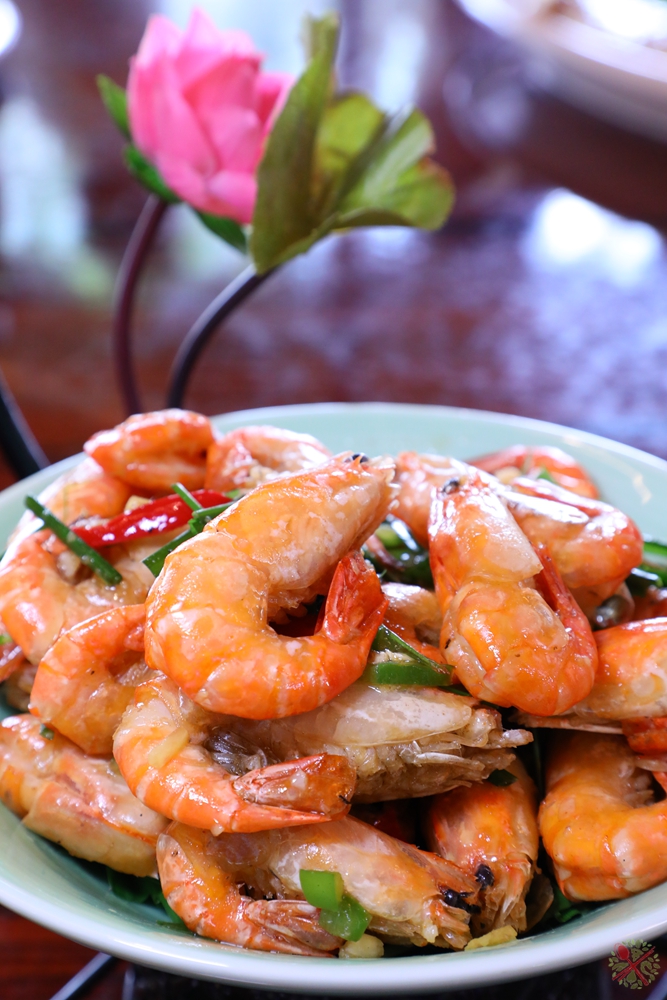 暑假带孩子逛公园,带孩子玩跳楼