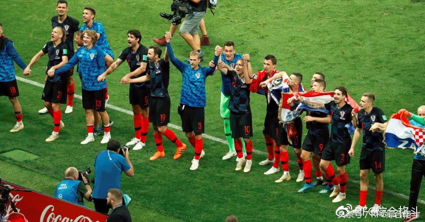 2014决赛法国对克罗地亚,法国击败克罗地亚夺冠瞬间