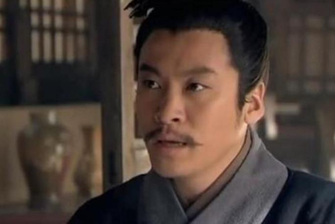 梁山头领宋江为何一心要接受招安,梁山有一个好汉最先看清宋江人品