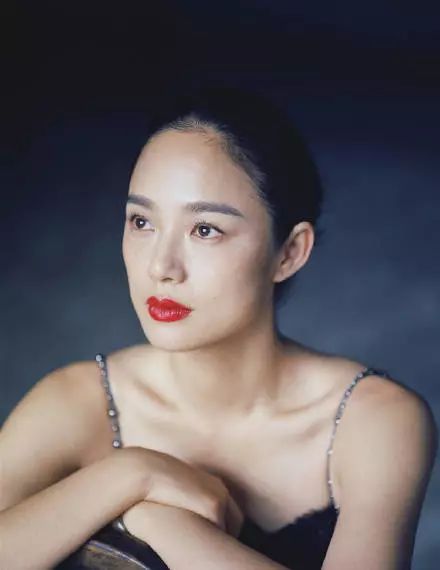 周韵时装采访,高端访谈周韵