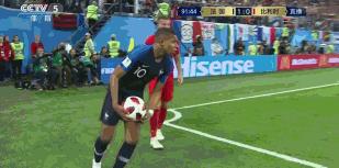 「世界杯深度」我还喜欢你，像风走了八千里，不问归期