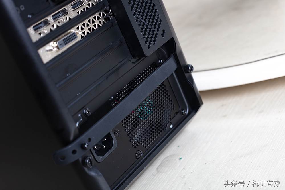 电竞游戏性价比最高的显示器,游戏电竞手机性价比最高