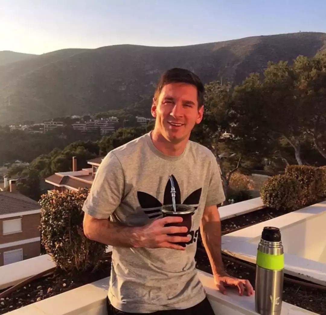 梅西内马尔c罗豪宅,梅西和c罗的房子长啥样