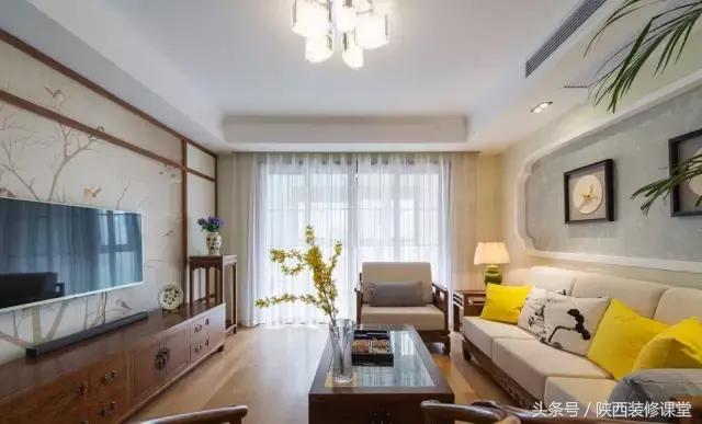 中式无主灯客厅吊顶效果图,80平客厅法式吊顶