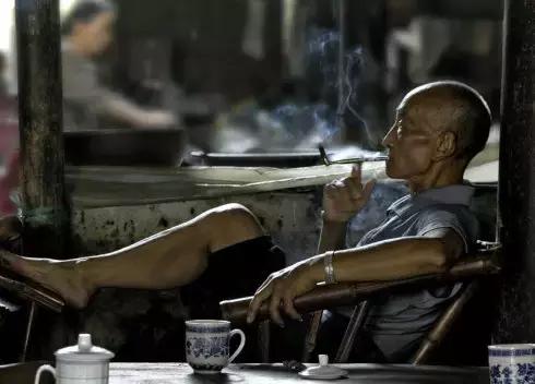 利川特有的烟 (利川老辈子抽叶子烟图片)