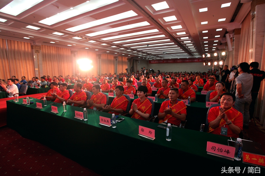 古隆中窖龄20年42度酒多少钱一瓶,古隆中窖龄12年浓香型白酒多少钱