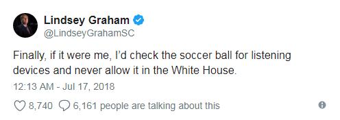 普京迟到、特朗普挤眼睛、记者会上赠球……“普特会”有哪些细节？