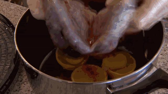 老外学中国人吃西餐,外国人学中国人吃糖