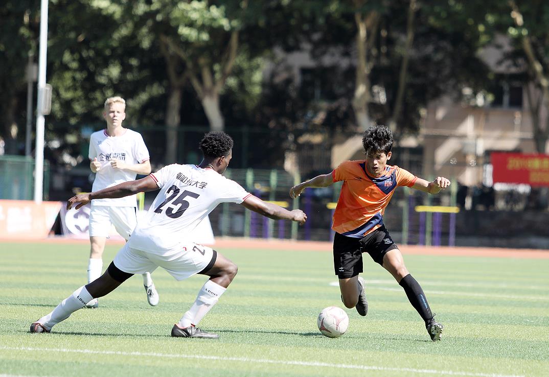 马来亚大学vs新加坡国立大学,新加坡国立大学vs清华大学