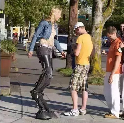 史上最奇葩泳衣,史上最奇葩的搞笑发明