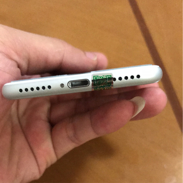 1800美版iPhone7，性价比不俗，系统还是很多人梦寐以求的！