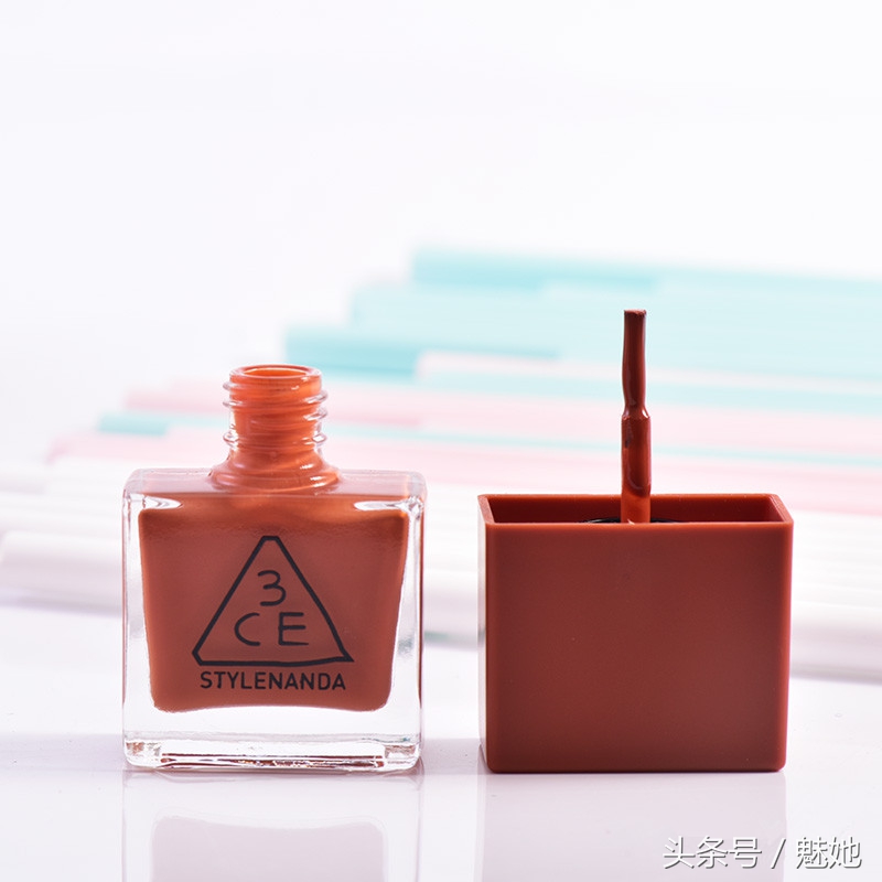 显手白的十种指甲油推荐,十大显白指甲油