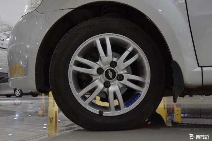 雪佛兰和大众polo对比,雪佛兰最新款省油微型车