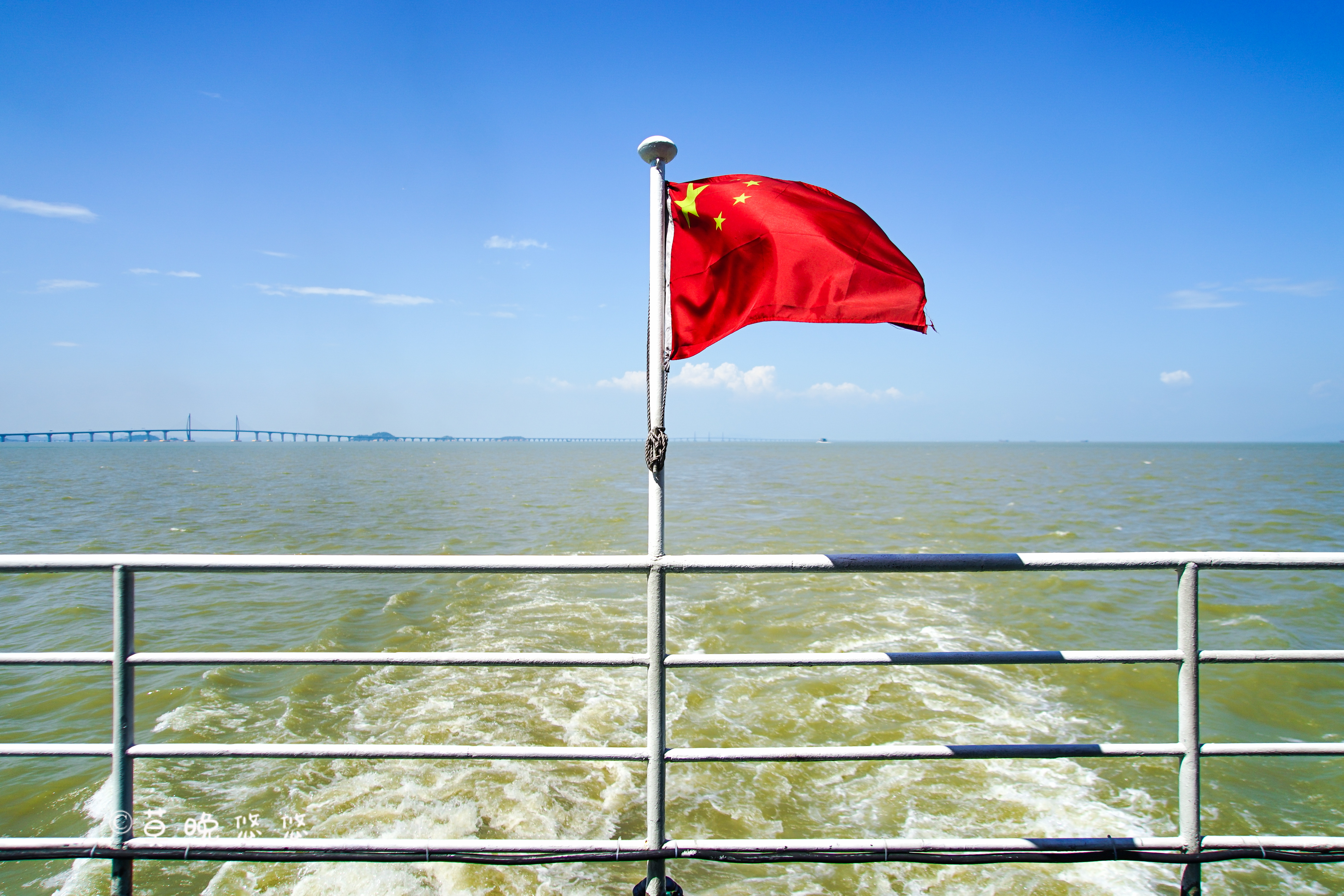 珠海旅游新地标，90分钟游船，看世界最长跨海大桥