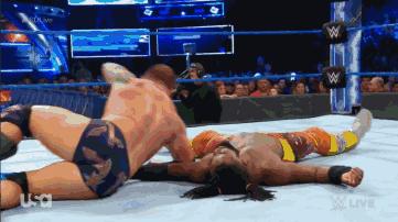 兰迪奥顿残忍时刻,smackdown最新一期兰迪罗曼