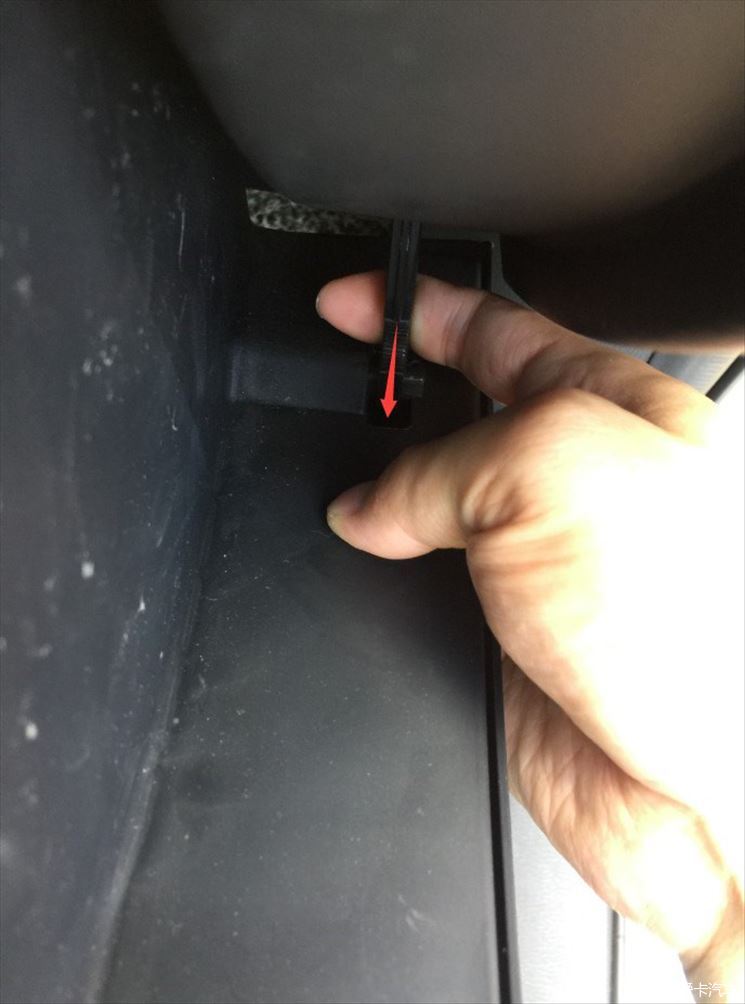 自己动手换空调滤芯xt5,自己动手换空调滤芯17款