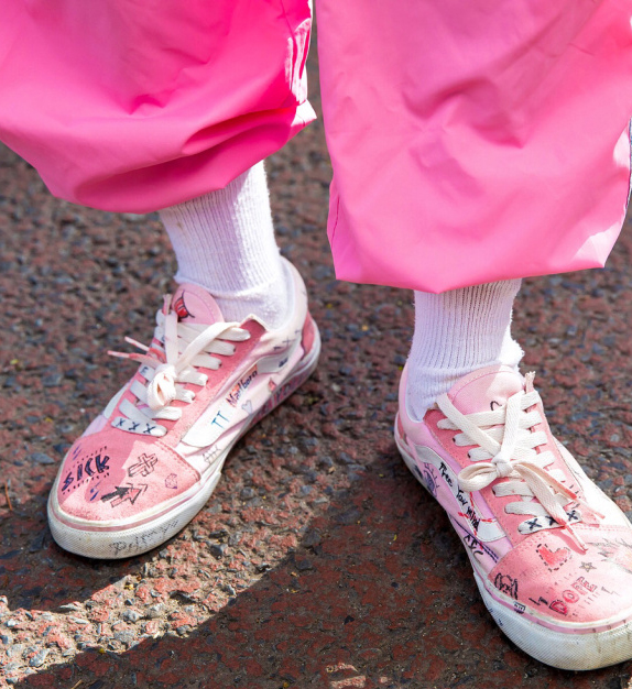 鏉ㄥ箓鎴氳枃閮藉湪绌跨殑绉嬪啲鐖嗘,鎴氳枃鏉ㄥ箓鍚屾琚滃瓙