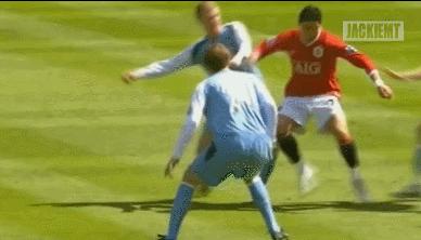 c罗受过最重的伤视频,c罗那些年欧冠