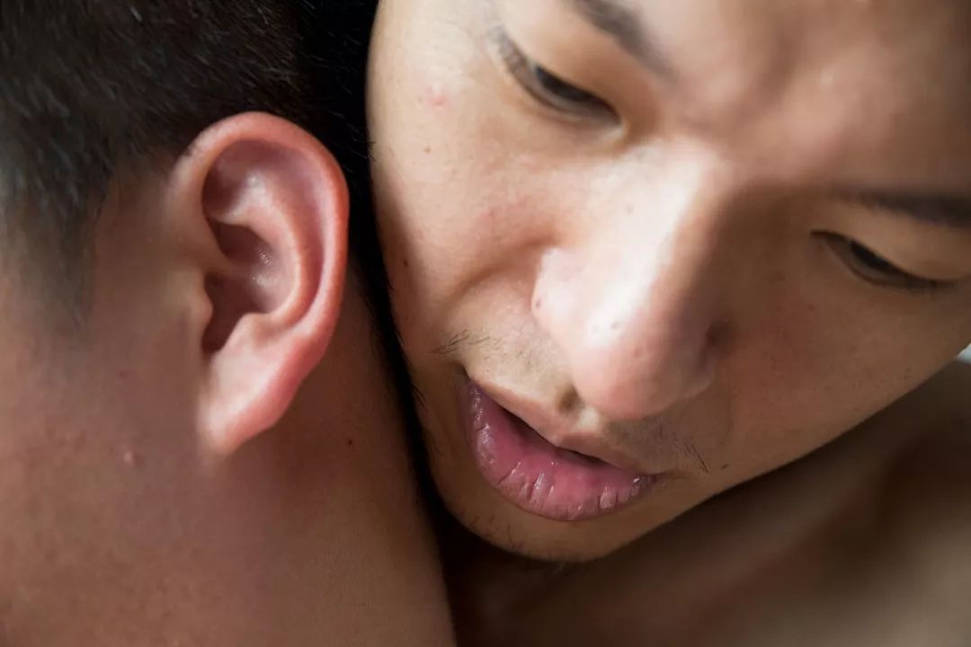 他们活着，却从未有过*爱性**，直到……