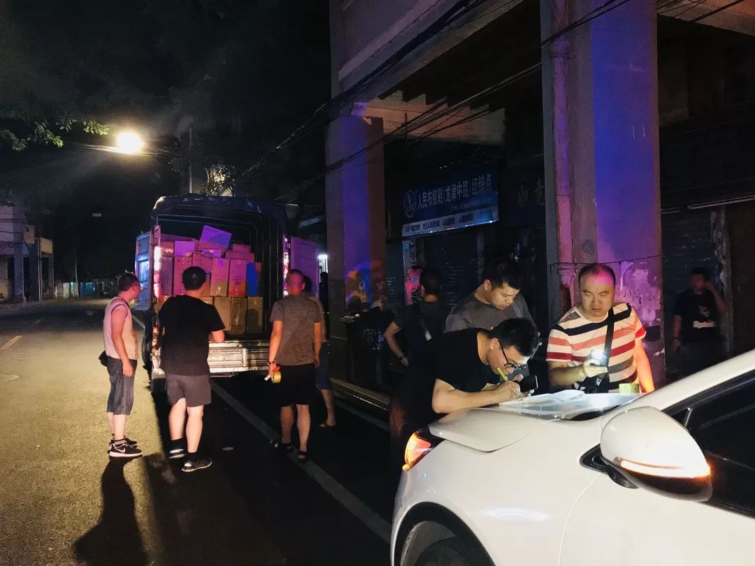 假冒品牌中华香烟,中华烟假货整条