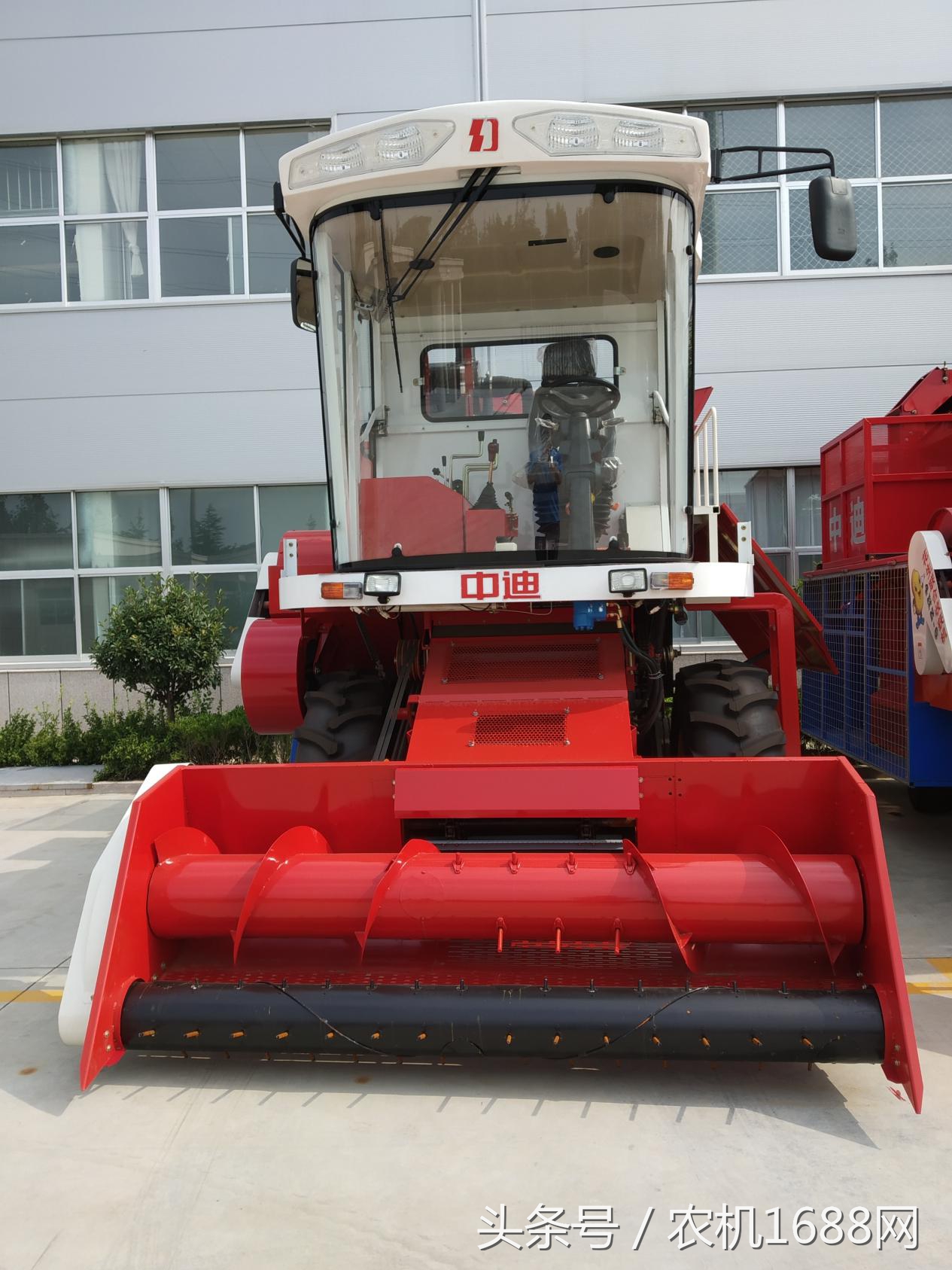 花生简易收获机,最新款的花生播种机