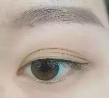有哪些好用的眼线笔测评,测评眼线笔和眼线膏