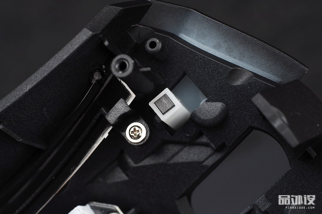 雷蛇曼巴眼镜蛇鼠标维修,雷蛇蝰蛇精英版鼠标拆解视频