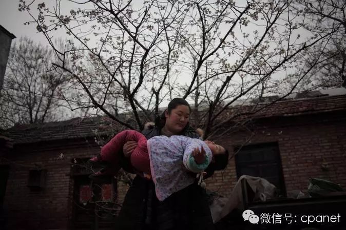 一（yi）瞄（miao）