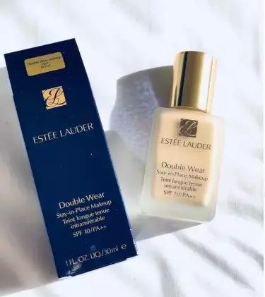 如何选择适合皮肤的粉底液,什么粉底适合中性肤质