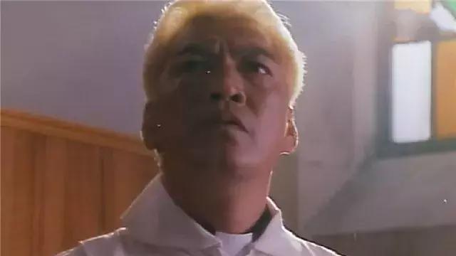 盘点香港电影的牧师们，张国荣最帅，黄霑最逗，林尚义战斗力最强