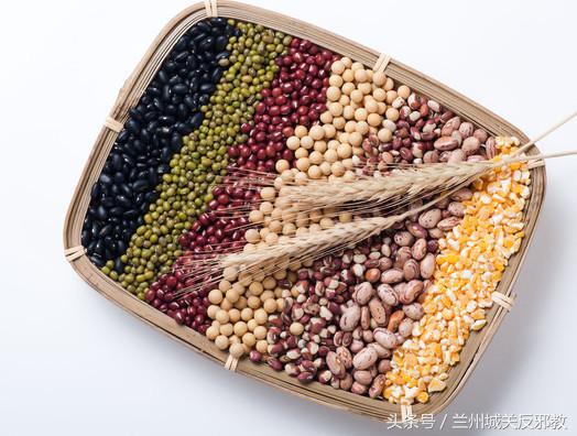 扑通……好爽！如何拉个痛快屎？今天给你放绝招