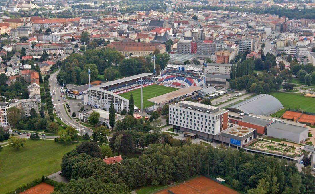 东欧铁骑匈牙利还是捷克,捷克足球巡礼