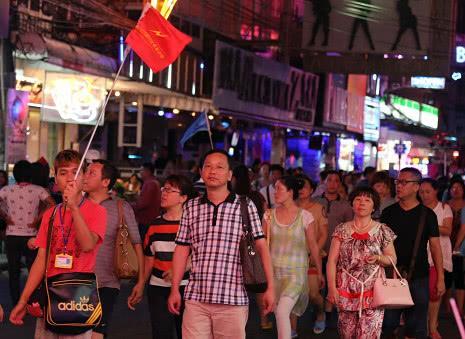 泰国人来中国旅游必买,泰国游客抢购中国东西