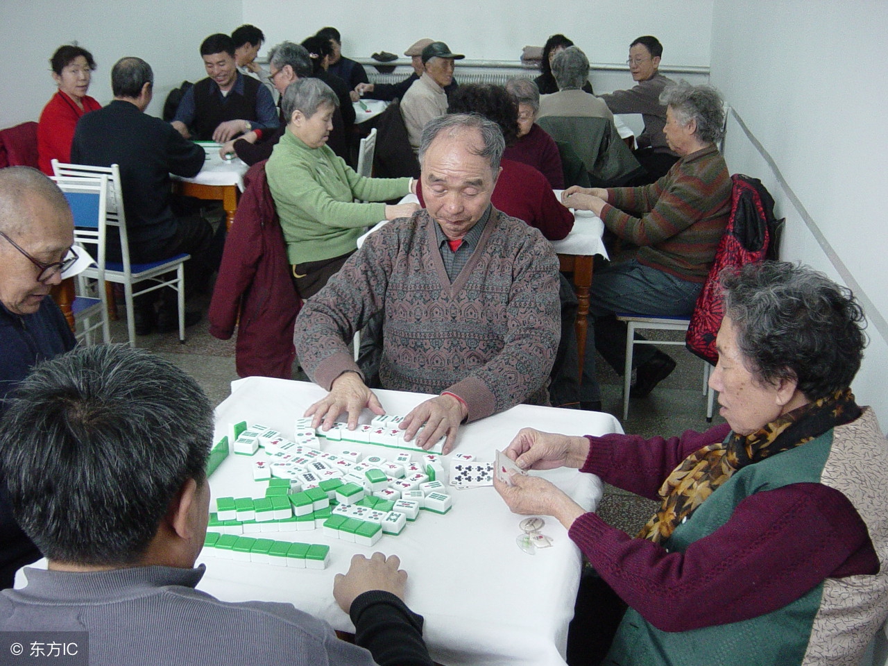 老人打麻将有什么好处,70岁以上老人打麻将有什么规定