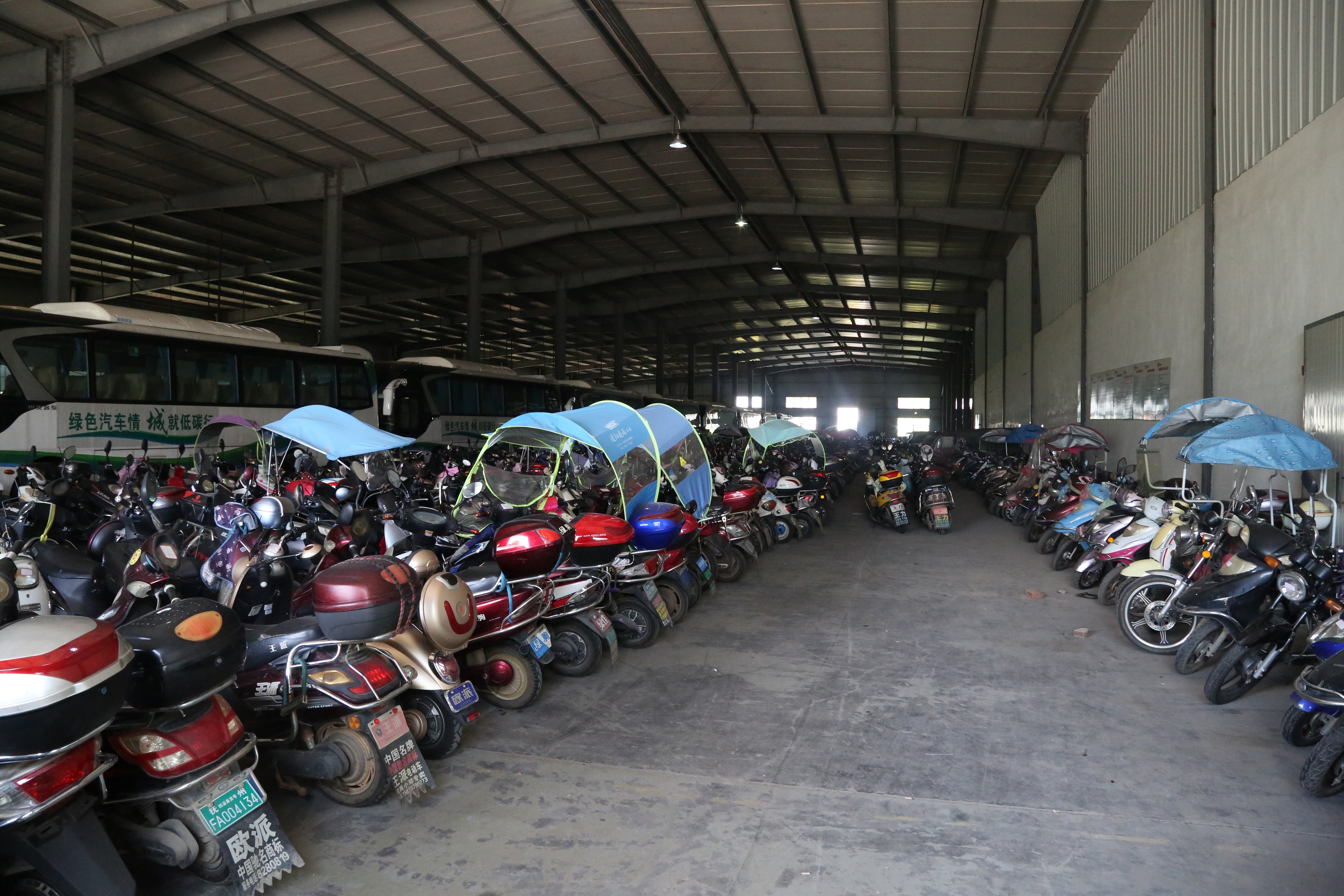 车辆违规警告处理不罚款,扣留违法车辆怎么处理